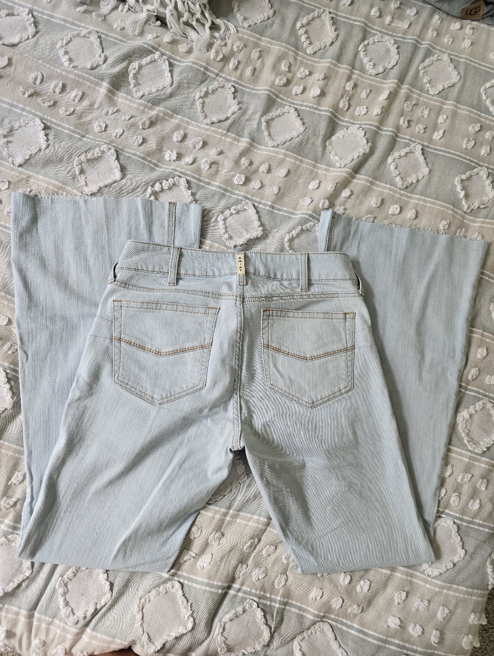 Ariat Perfect Rise Flare Ophelia Jeans Women Size 31R
